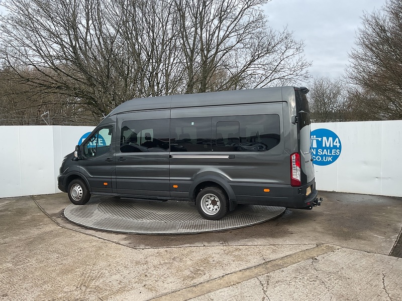 Ford 2.0 460 EcoBlue Limited Minibus 5dr Diesel Auto RWD L4 H3 Euro 6 (s/s) (17 Seat, DRW) (165 ps)