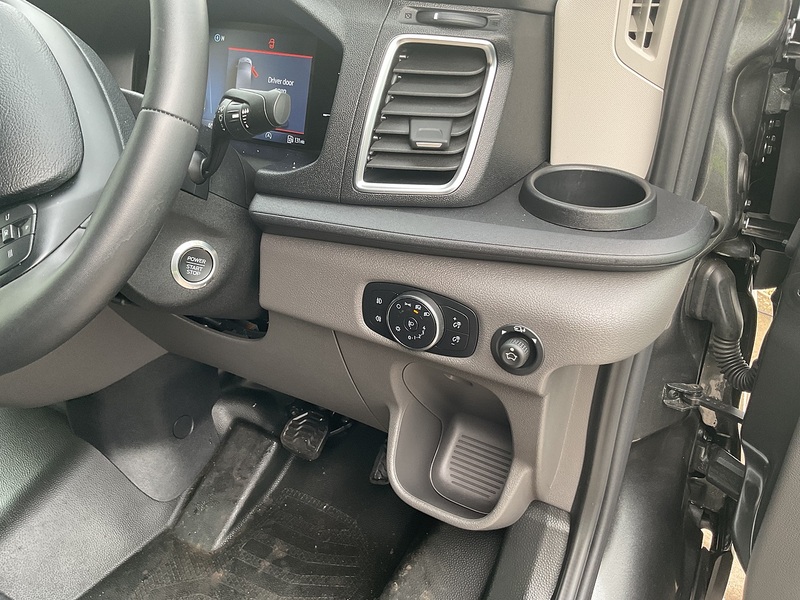 Ford 2.0 460 EcoBlue Limited Minibus 5dr Diesel Auto RWD L4 H3 Euro 6 (s/s) (17 Seat, DRW) (165 ps)