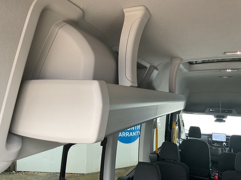 Ford 2.0 460 EcoBlue Limited Minibus 5dr Diesel Auto RWD L4 H3 Euro 6 (s/s) (17 Seat, DRW) (165 ps)