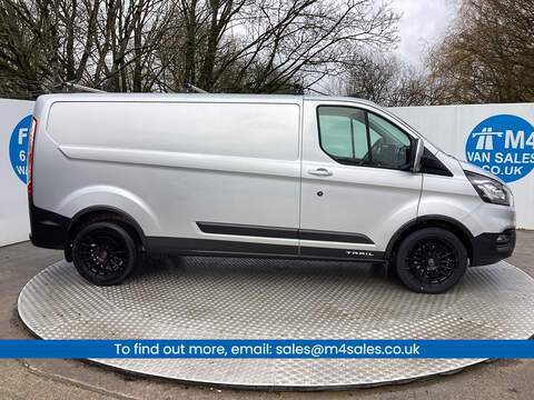 Ford Transit Custom, 340 EcoBlue Trail LWB L/R A/C Euro 6 **NO VAT**