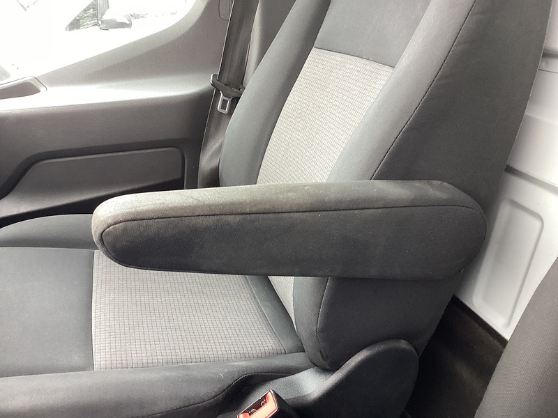 Ford 350 EcoBlue Leader Twin Tipper Euro 6