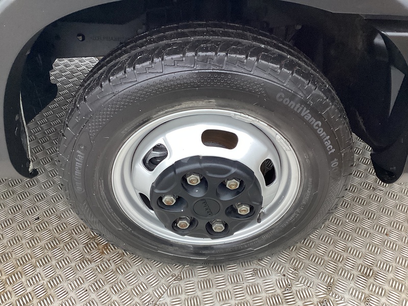 Iveco D HPI 14V 35C 3450 LWB Tailift Euro 6 L=13ft 4