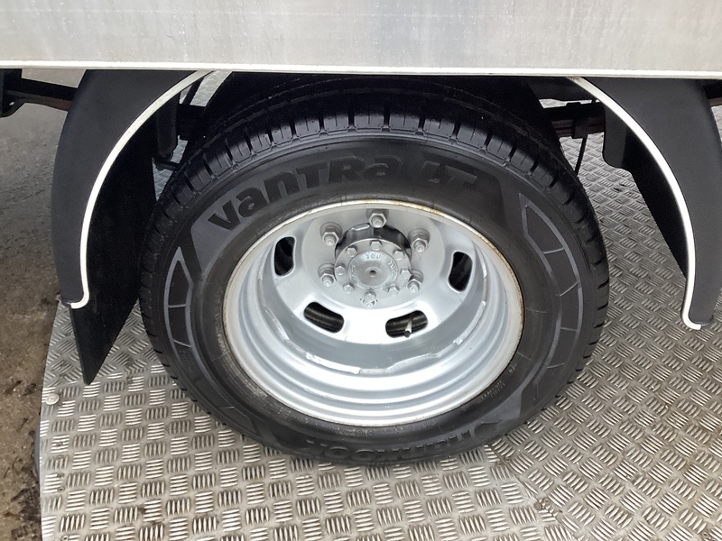 Iveco D HPI 14V 35C 3450 LWB Tailift Euro 6 L=13ft 4