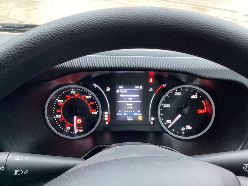 Iveco D HPI 14V 35C 3450 LWB Tailift Euro 6 L=13ft 4