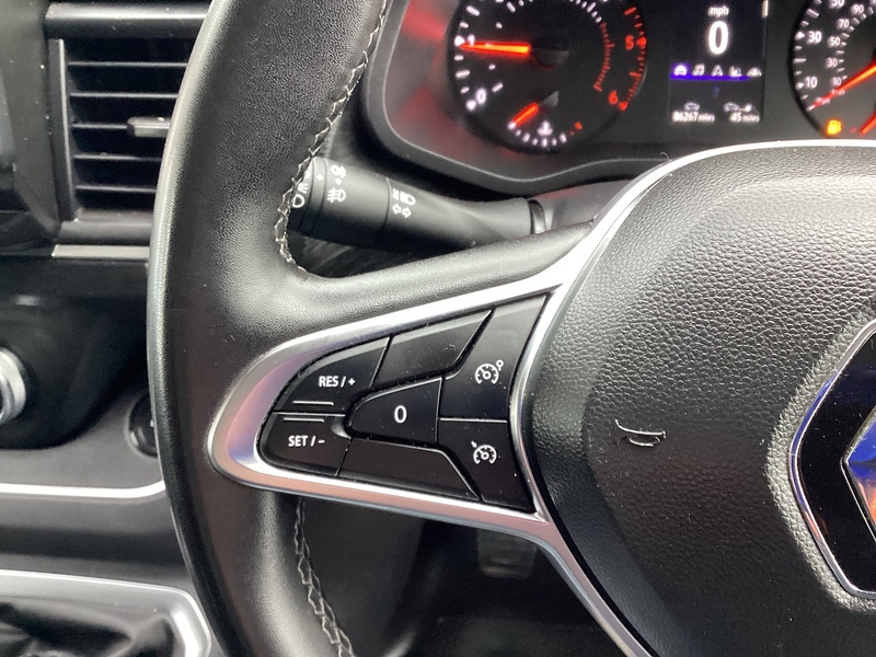 Renault dCi Blue SL28 Sport+ SWB L/R A/C Euro 6 