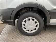 Ford Transit 350 EcoBlue Trend 11 Seater 