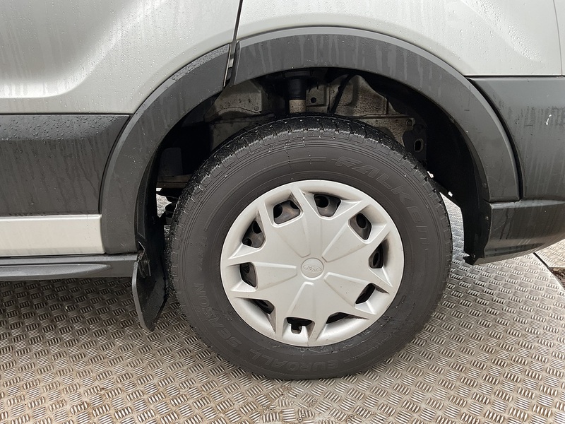 Ford 2.0 350 EcoBlue Trend Minibus 5dr Diesel Manual RWD L2 H2 Euro 6 (s/s) (11 Seats) (130 ps)