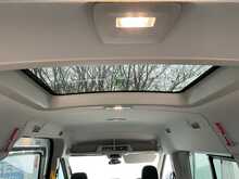 Ford Transit 350 EcoBlue Trend 11 Seater 