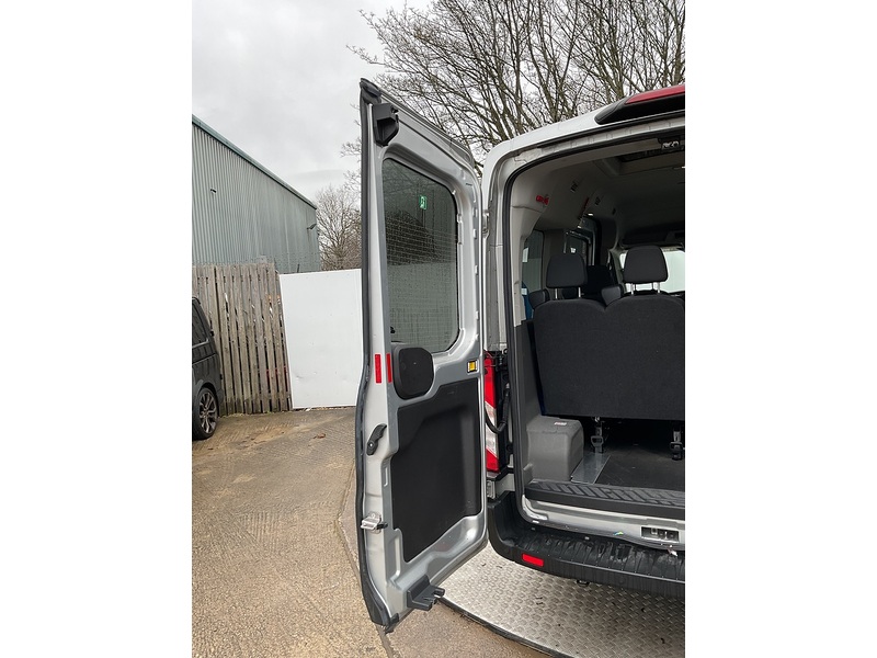 Ford 2.0 350 EcoBlue Trend Minibus 5dr Diesel Manual RWD L2 H2 Euro 6 (s/s) (11 Seats) (130 ps)