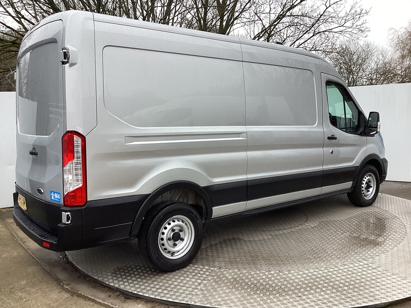 Ford 350 EcoBlue Leader LWB H/R Euro 6