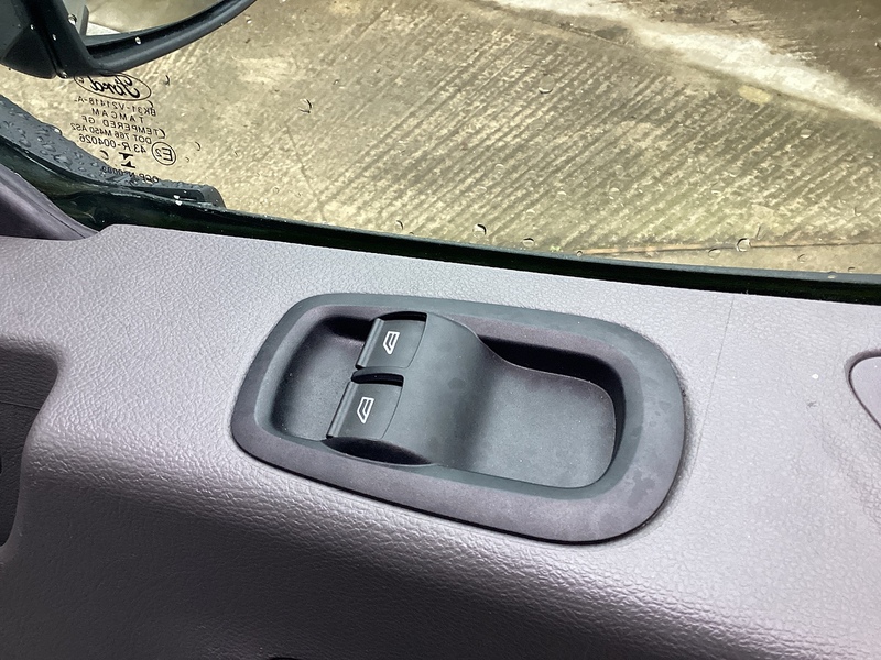 Ford 350 EcoBlue Leader LWB H/R Euro 6