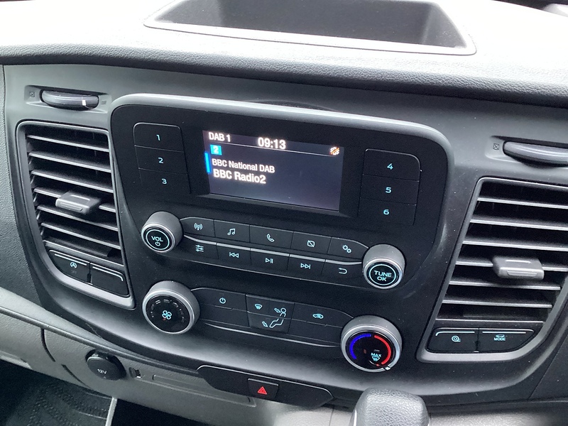 Ford 350 EcoBlue Leader LWB H/R Euro 6