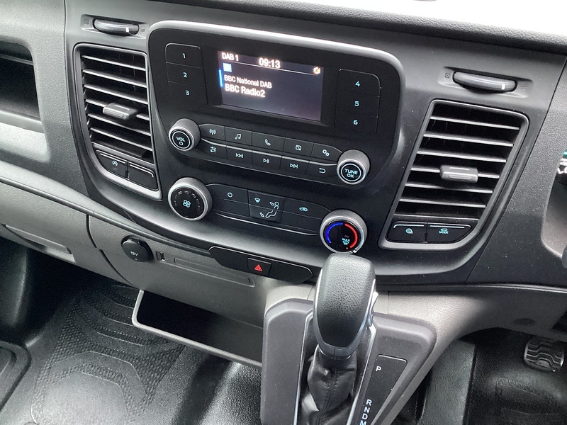 Ford 350 EcoBlue Leader LWB H/R Euro 6