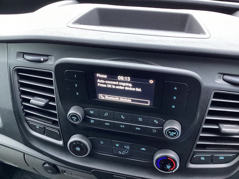 Ford 350 EcoBlue Leader LWB H/R Euro 6