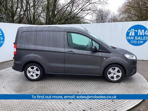 Ford Transit Courier, TDCi SWB Limited Euro 6 A/C **NO VAT**
