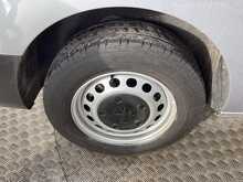 Peugeot Expert BlueHDi 1000 Professional MWB Prem+ EU6  AC *NO VAT* ROCK N ROLL BED 