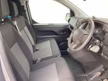 Peugeot Expert BlueHDi 1000 Professional MWB Prem+ EU6  AC *NO VAT* ROCK N ROLL BED 