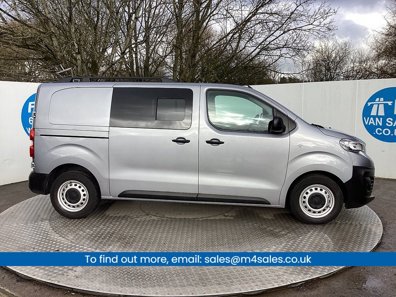 Peugeot BlueHDi 1000 Professional MWB Prem+ EU6  AC *NO VAT* ROCK N ROLL BED