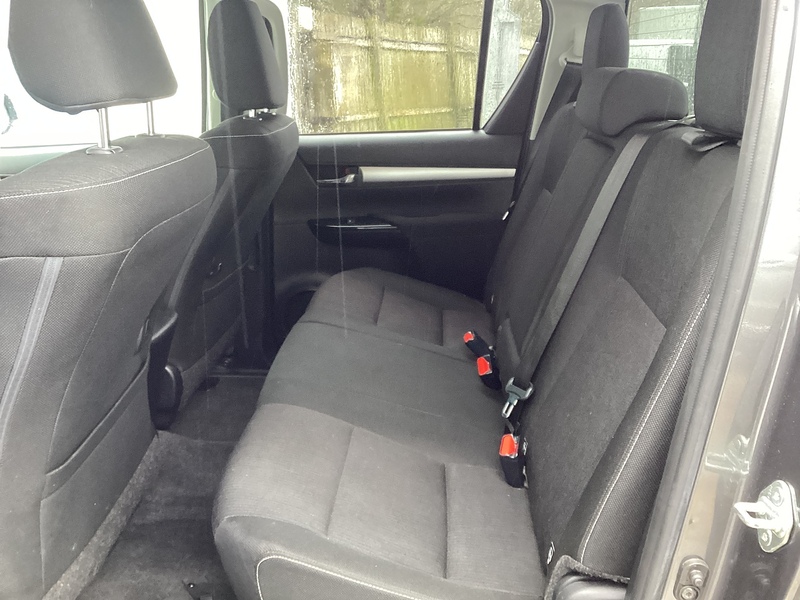 Toyota D-4D Invincible 4X4 A/C Euro 6