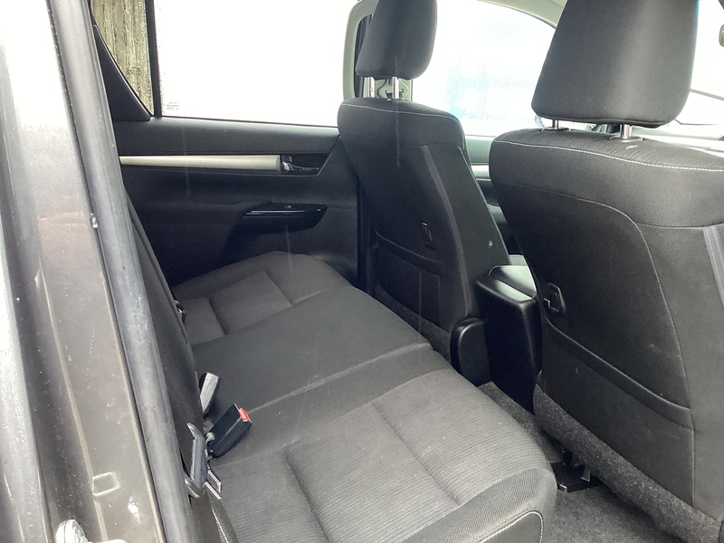 Toyota D-4D Invincible 4X4 A/C Euro 6