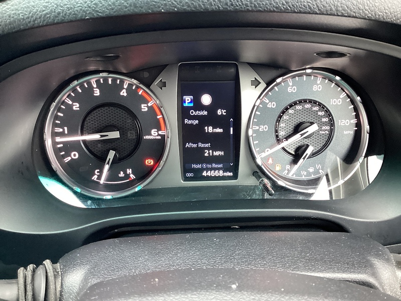 Toyota D-4D Invincible 4X4 A/C Euro 6