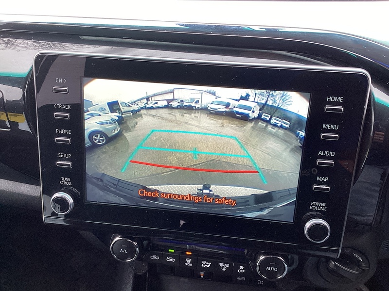 Toyota D-4D Invincible 4X4 A/C Euro 6