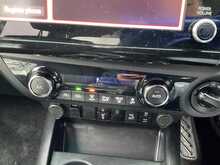 Toyota Hilux D-4D Invincible 4X4 A/C Euro 6 