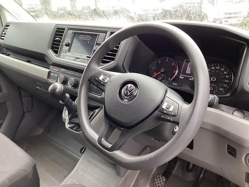 Volkswagen TDI CR35 Trendline LWB H/R A/C Euro 6 