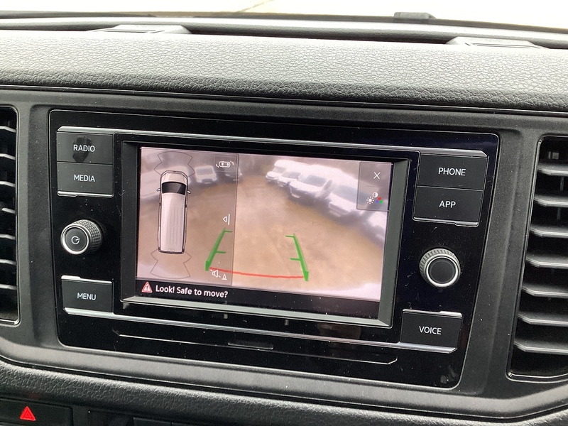 Volkswagen TDI CR35 Trendline LWB H/R A/C Euro 6 