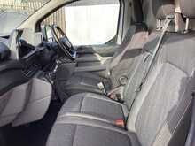 Ford Transit Custom 300 EcoBlue Limited LWB L/R  A/C Euro 6 