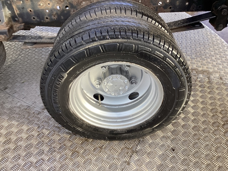 Isuzu D N35 125T Tipper Euro 6 L=10FT 4