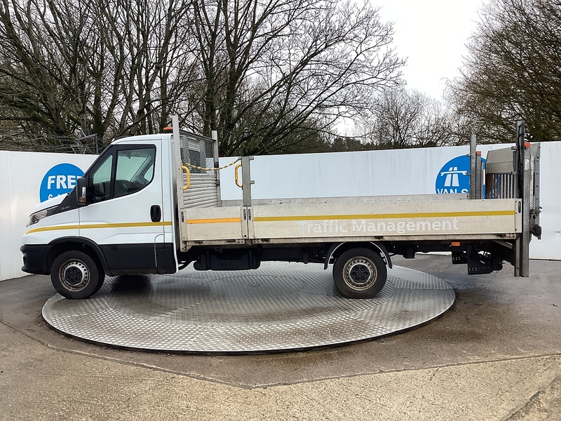 Iveco D HPI 14V 35S 3450 Dropside Taillift A/C Euro 6 L=14ft 3