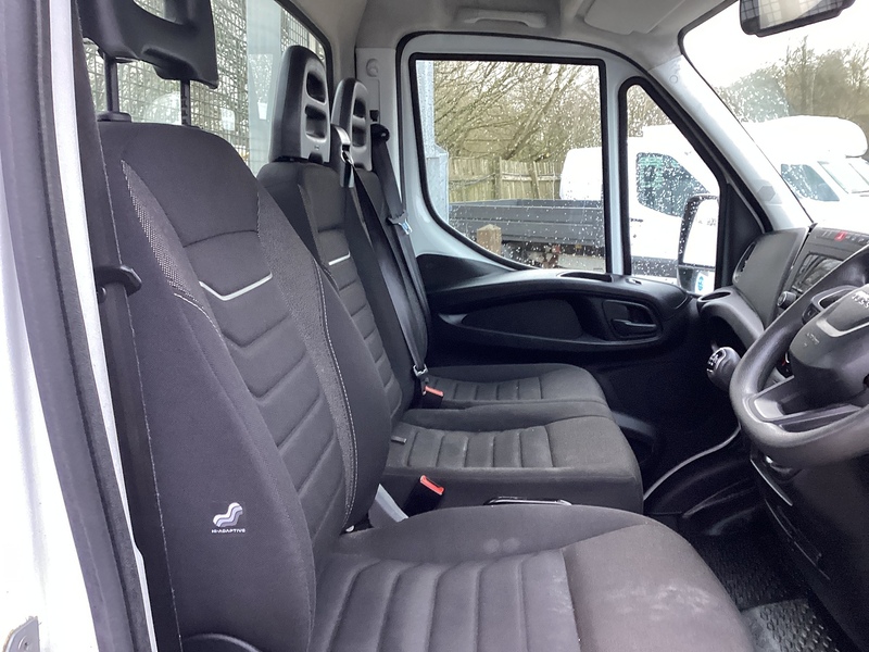 Iveco D HPI 14V 35S 3450 Dropside Taillift A/C Euro 6 L=14ft 3