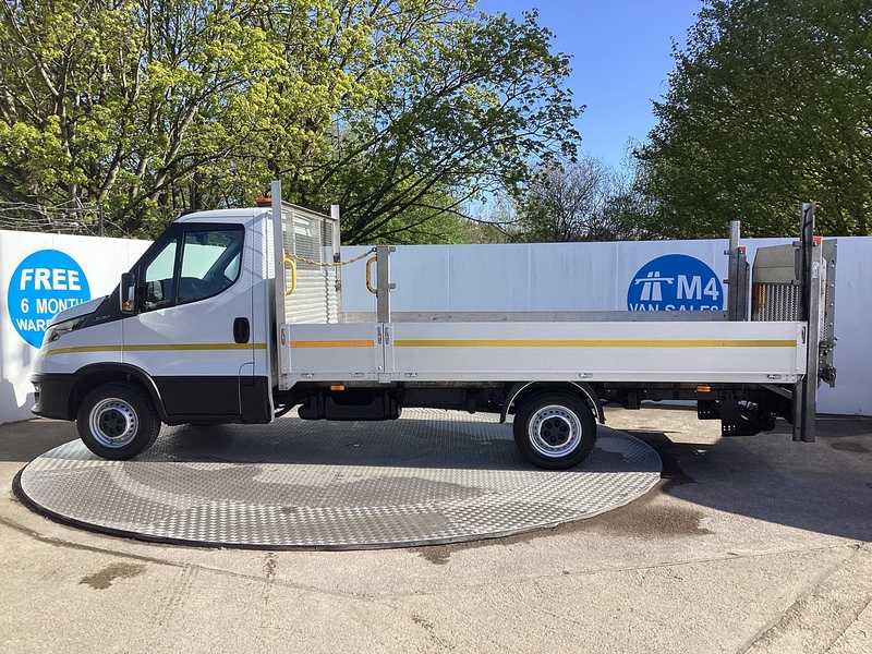 Iveco D HPI 14V 35S 3450 Dropside Taillift A/C Euro 6 L=14ft 3