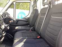 Iveco Daily D HPI 14V 35S 3450 Dropside Taillift A/C Euro 6 L=14ft 3" 