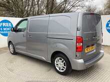 Vauxhall Vivaro Turbo D 2700 Sportive SWB L/R A/C Euro 6 