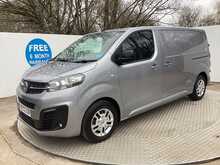 Vauxhall Vivaro Turbo D 2700 Sportive SWB L/R A/C Euro 6 