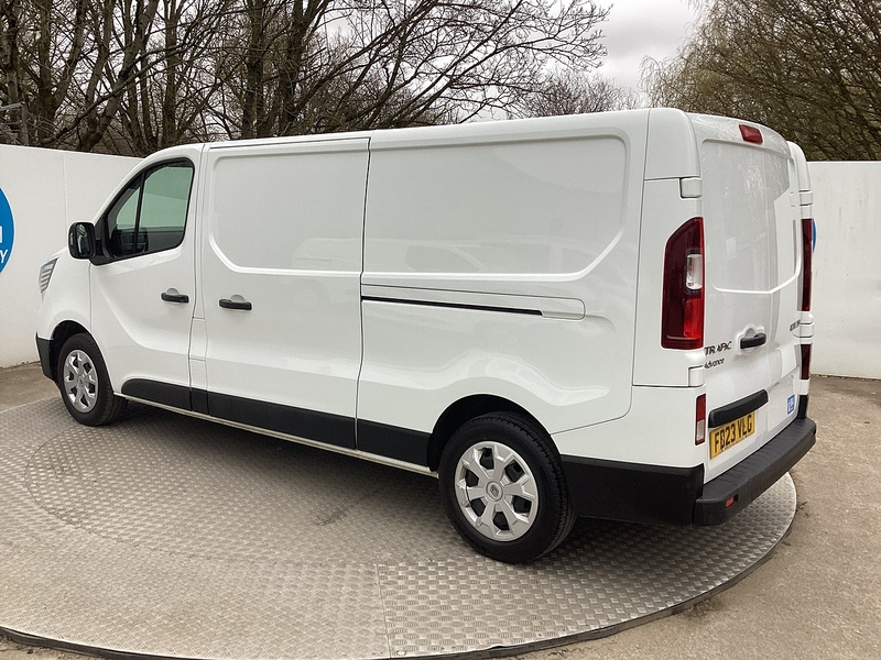 Renault dCi Blue LL30 Advance LWB L/R Trendline A/C Euro 6