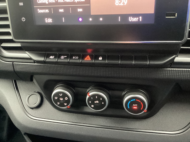 Renault dCi Blue LL30 Advance LWB L/R Trendline A/C Euro 6