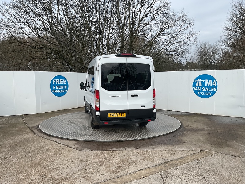 Ford 350 EcoBlue Trend 12 Seater