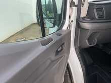 Ford Transit 350 EcoBlue Trend 12 Seater 