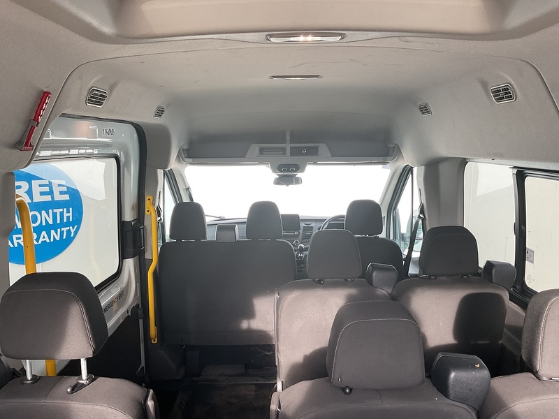Ford 350 EcoBlue Trend 12 Seater