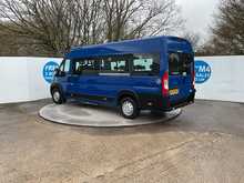 Peugeot Boxer BlueHDi 440 17 Seater Lite Euro 6 