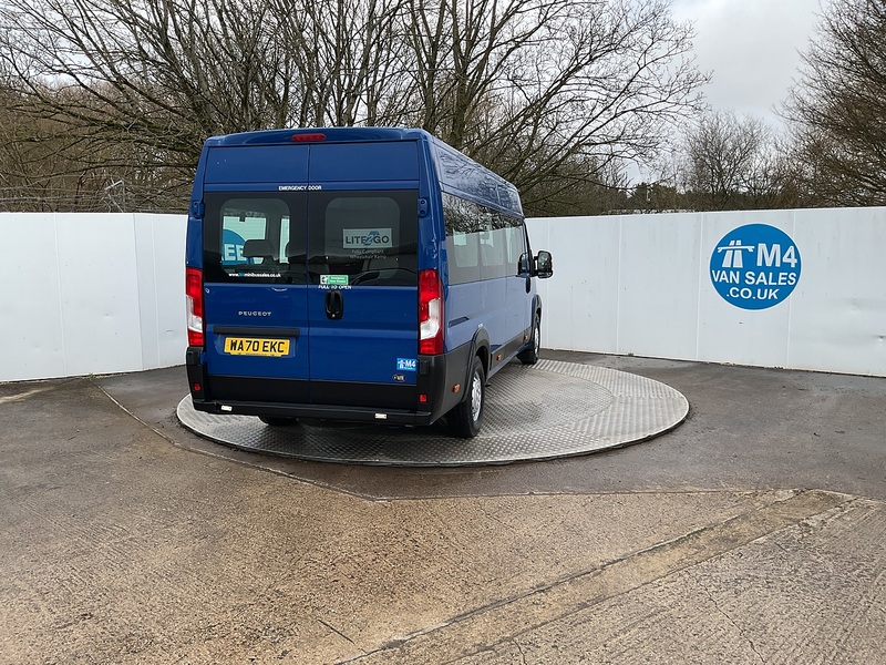 Peugeot BlueHDi 440 17 Seater Lite Euro 6