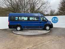 Peugeot Boxer BlueHDi 440 17 Seater Lite Euro 6 