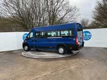 Peugeot Boxer BlueHDi 440 17 Seater Lite Euro 6 