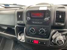 Peugeot Boxer BlueHDi 440 17 Seater Lite Euro 6 