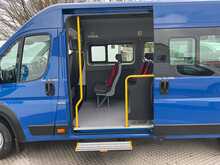 Peugeot Boxer BlueHDi 440 17 Seater Lite Euro 6 