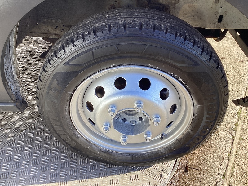 Ford TDCi 350 LWB Luton With Tail Lift L=12ft 4