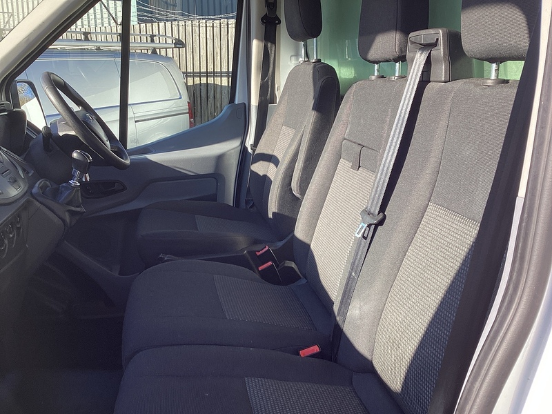 Ford TDCi 350 LWB Luton With Tail Lift L=12ft 4